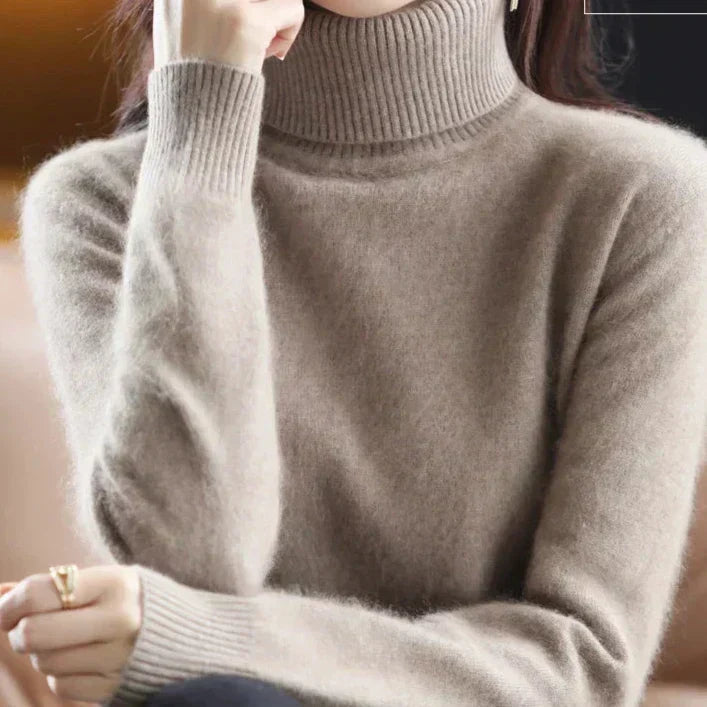 100% Cashmere Turtleneck Sweater