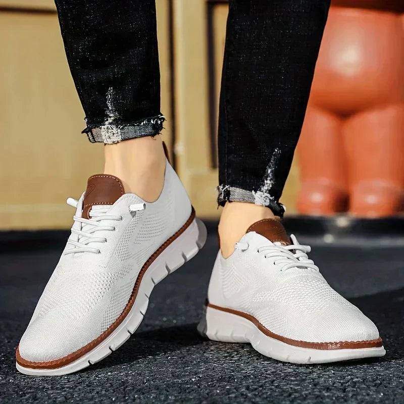 Men’s Breathable Lightweight Lace Up Sneakers