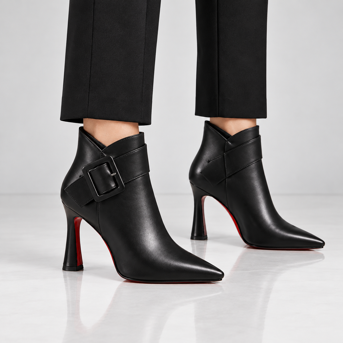 Raina | Bottillons en cuir à boucle